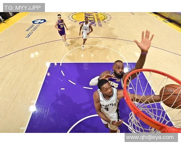 今日焦点战:詹姆斯对决即将打响 今日焦点战:詹姆斯对决即将打响