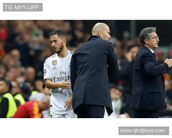 热搜榜第一！维尼修斯因一举动刷屏全网